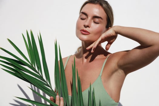 Раздражение под мышками: почему возникает и как от него избавиться?